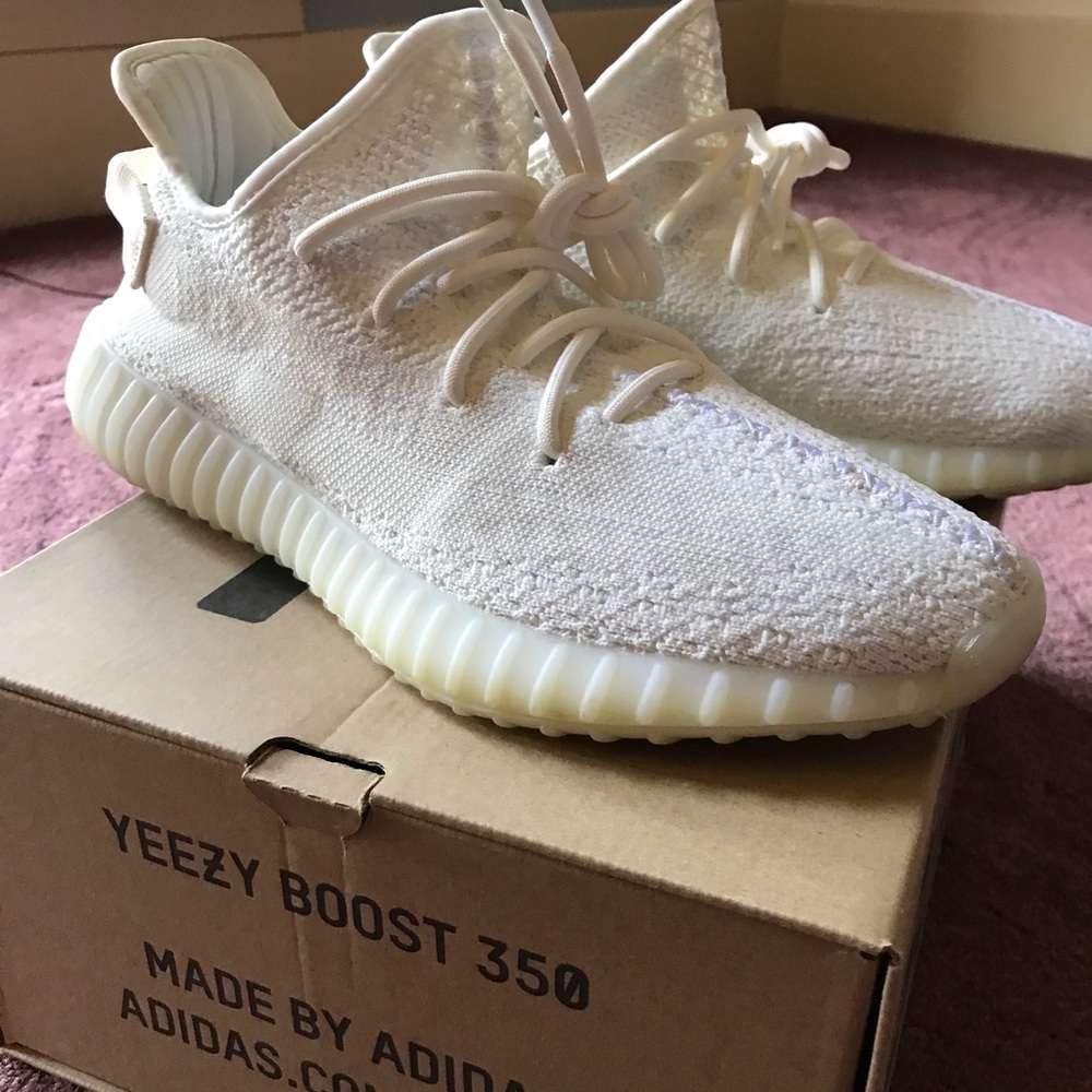 YEEZY Boost 350 V2